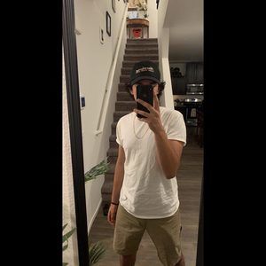 Meet your Posher, Javier